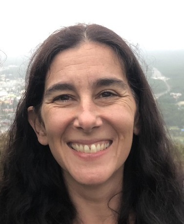 Portrait of Editorial Board member Catarina M.  Paquete 